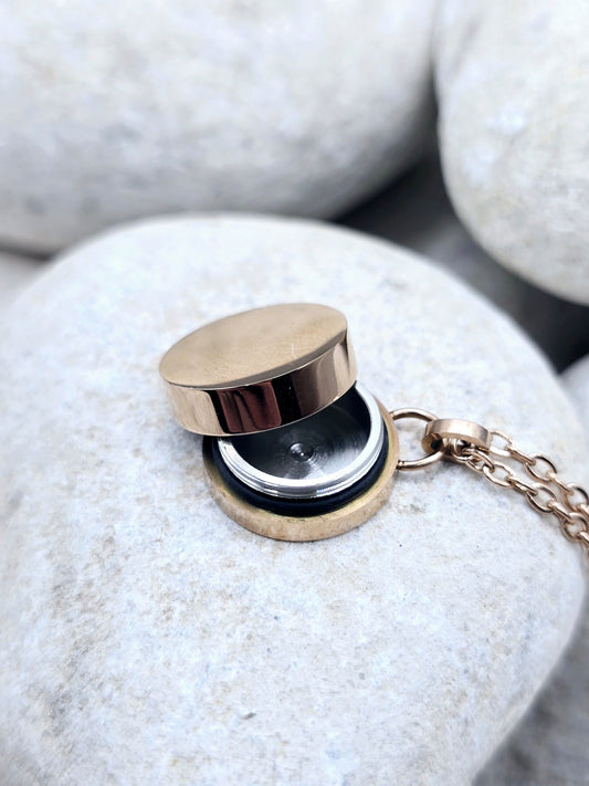 Stainless steel - plated rose gold urn necklace