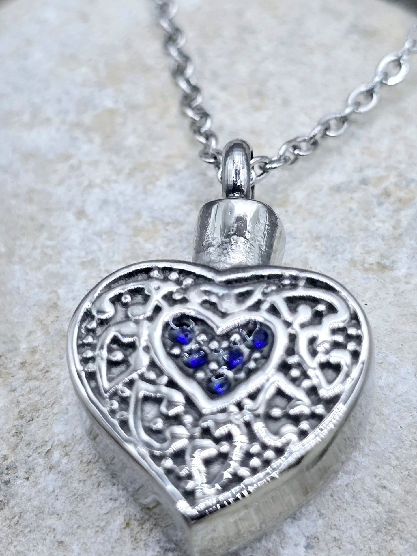 Stainless steel heart urn pendant
