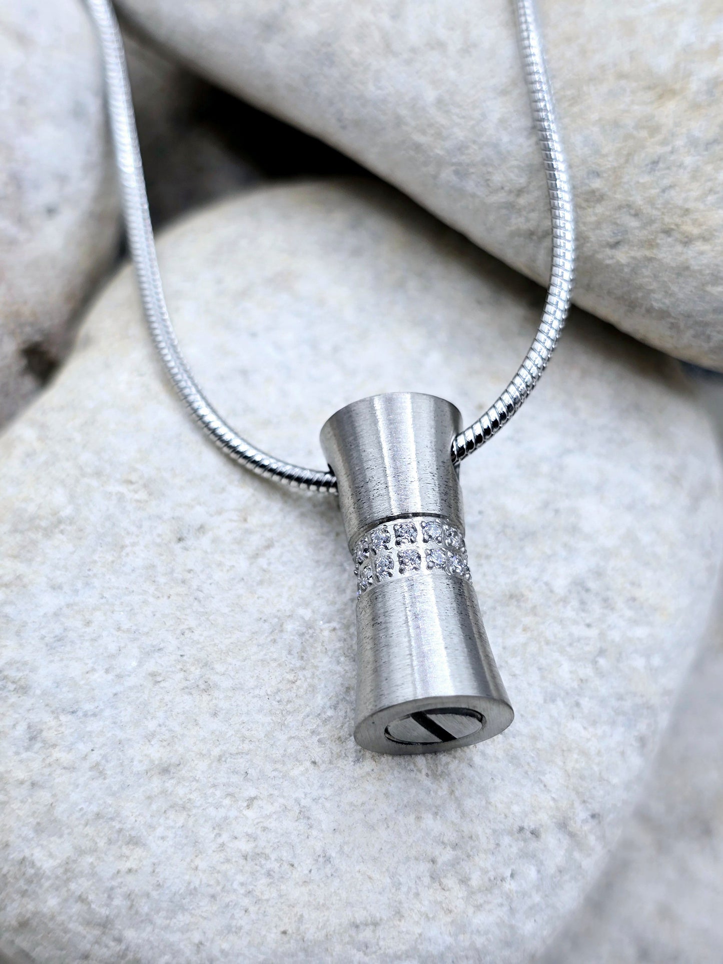Stainless steel urn pendant and chain