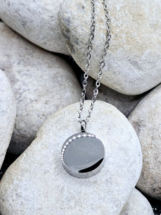 Stainless steel round urn pendant and chain