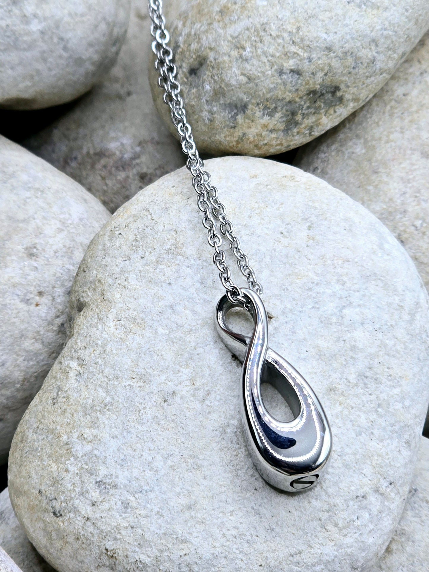 Infinity urn pendant and chain