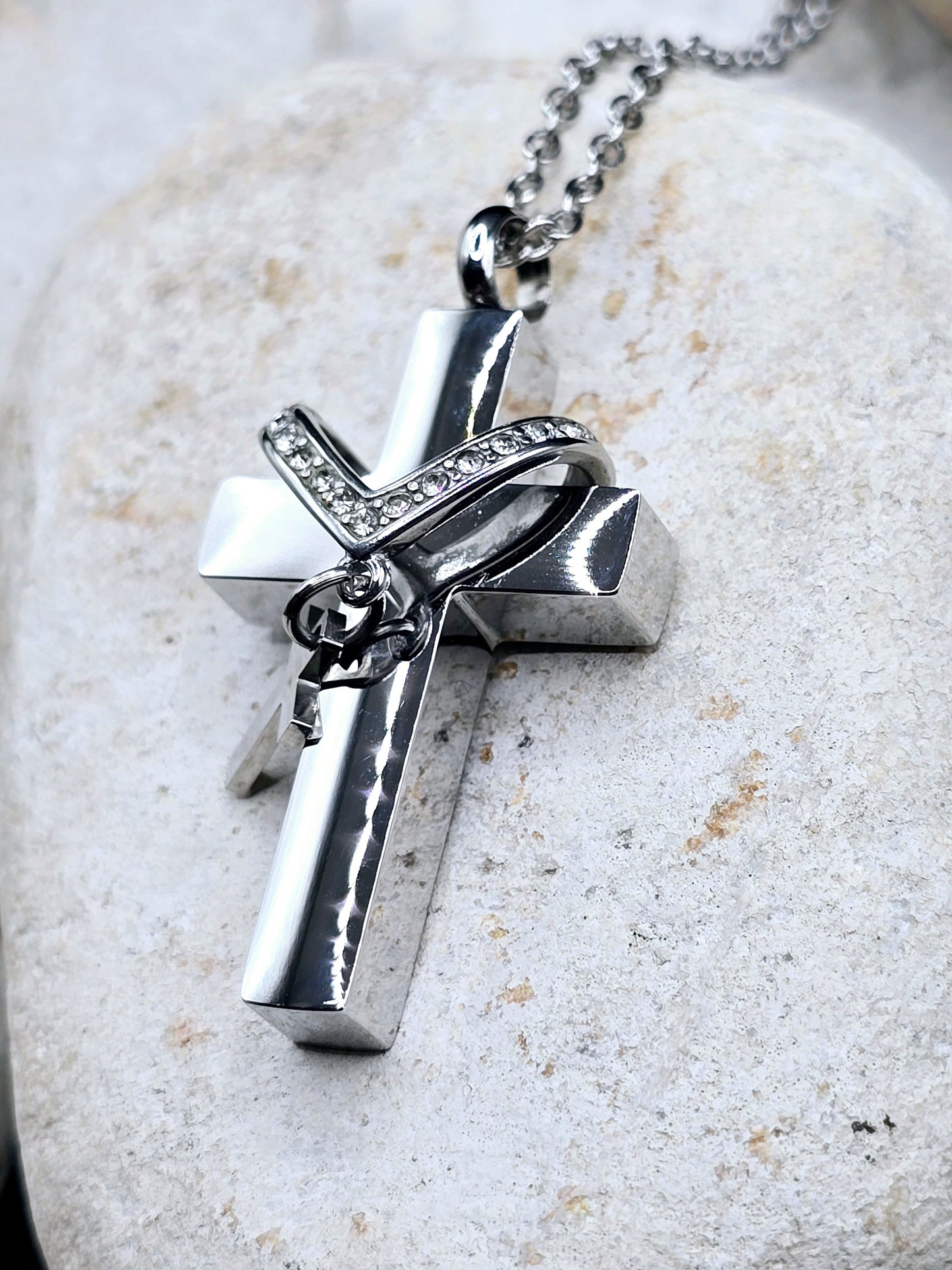 Elegant cross urn necklace